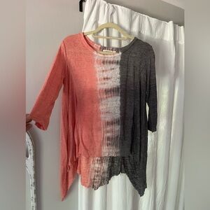 *LAST CHANCE!* Blu Pepper flowy shirt